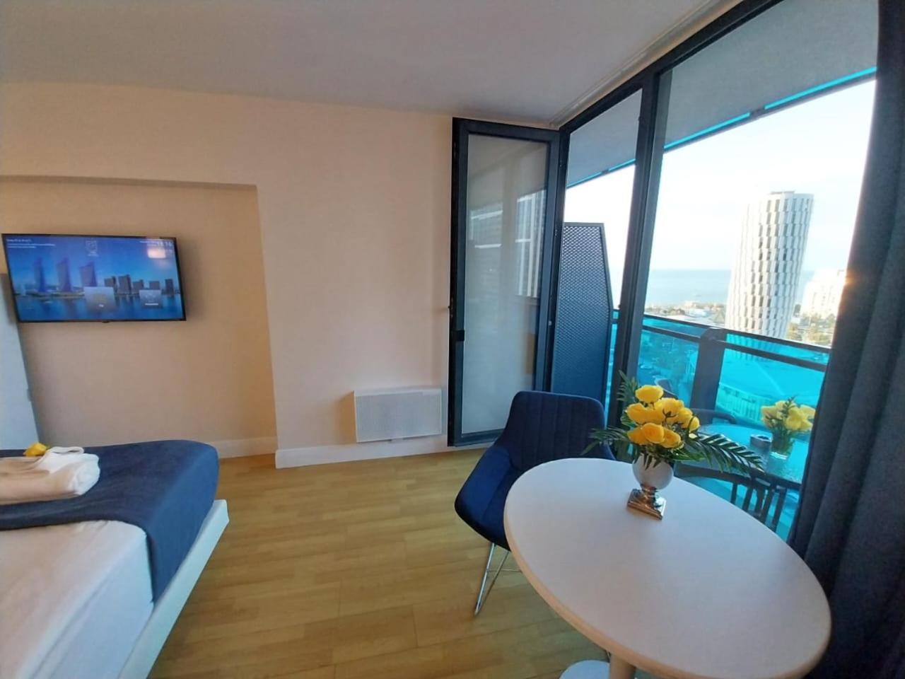Suite photo 1