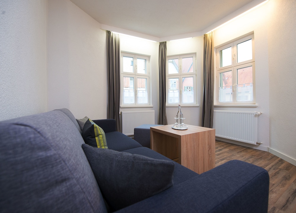 Standard Suite For Single Use (Free Bottle Of Water) photo 2