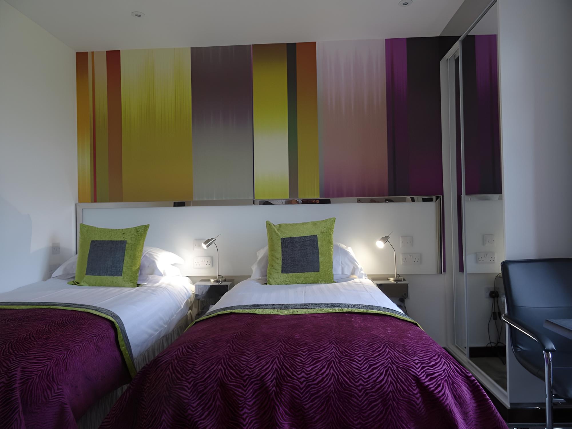 Self Catering Twin, Room Only photo 1