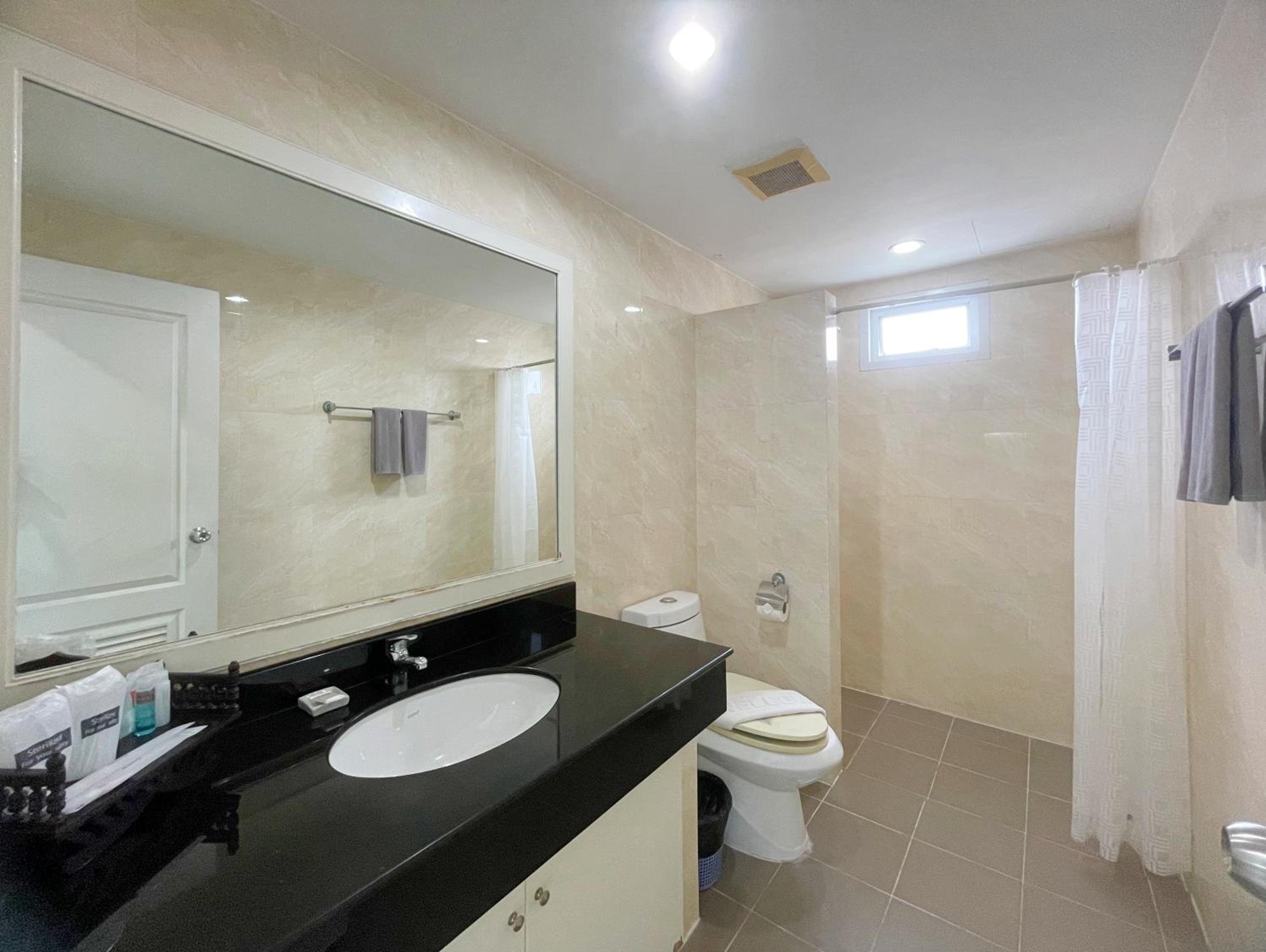 Double Room with Balcony photo 2