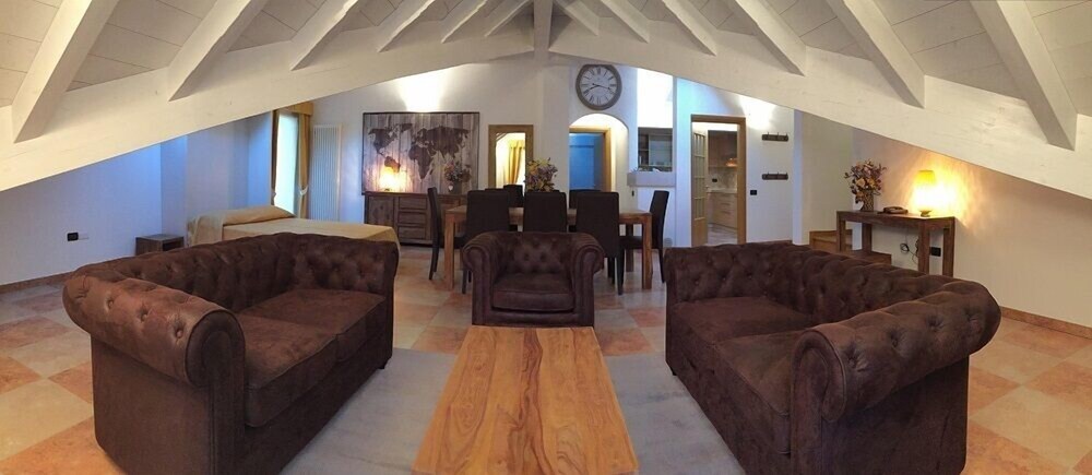 Superior Duplex, 2 Bedrooms, 2 Bathrooms, Tower