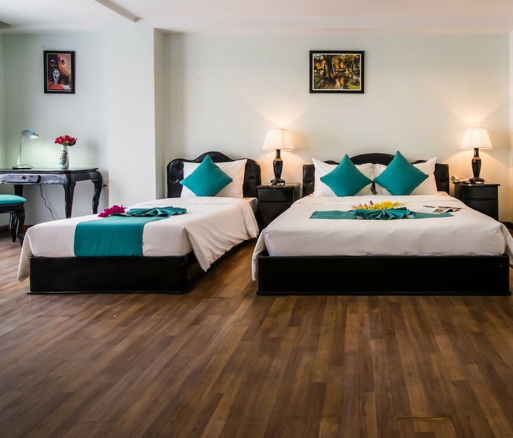 Executive Triple Room, City View photo 1