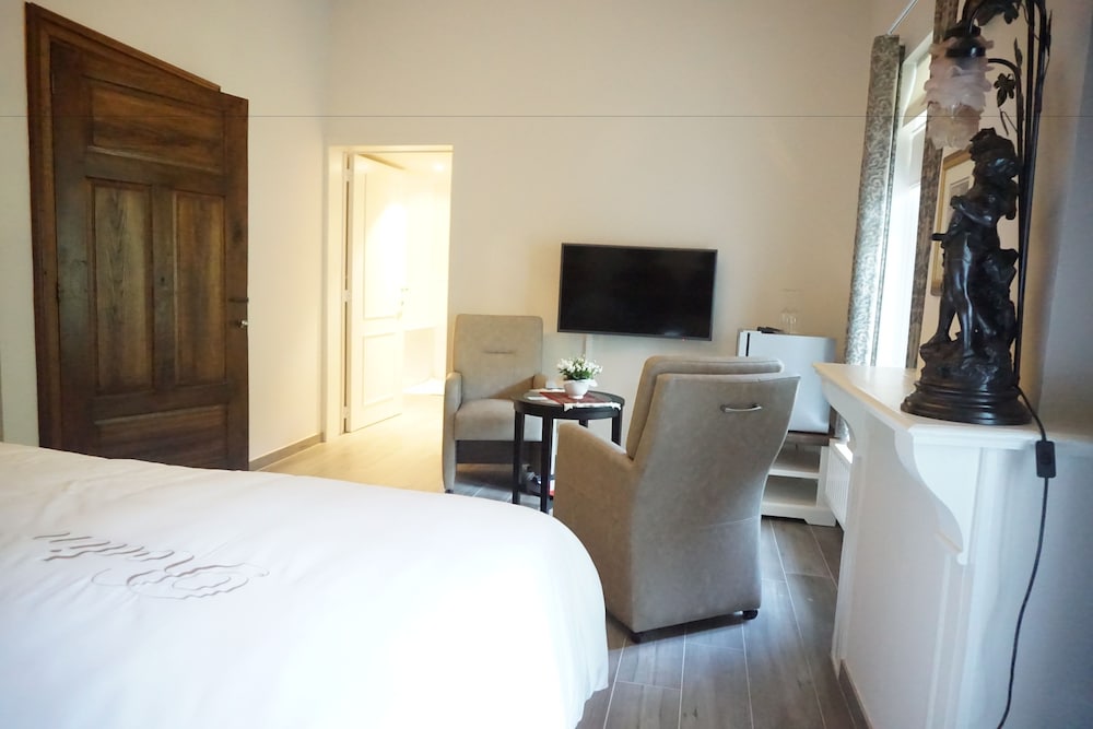 Luxury Double Room (Michelangelo) photo 2