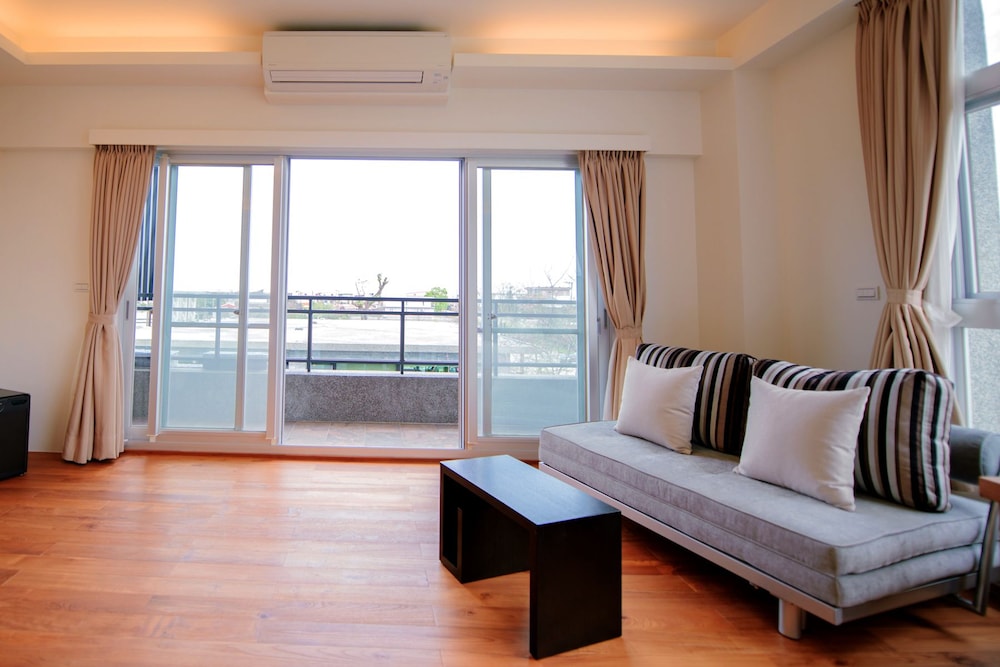 Double Room, Accessible, Courtyard View (Yae cherry) photo 2