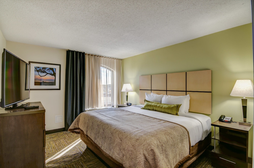 Suite, 1 Bedroom, Accessible (Communication Accessible) - Photo 12