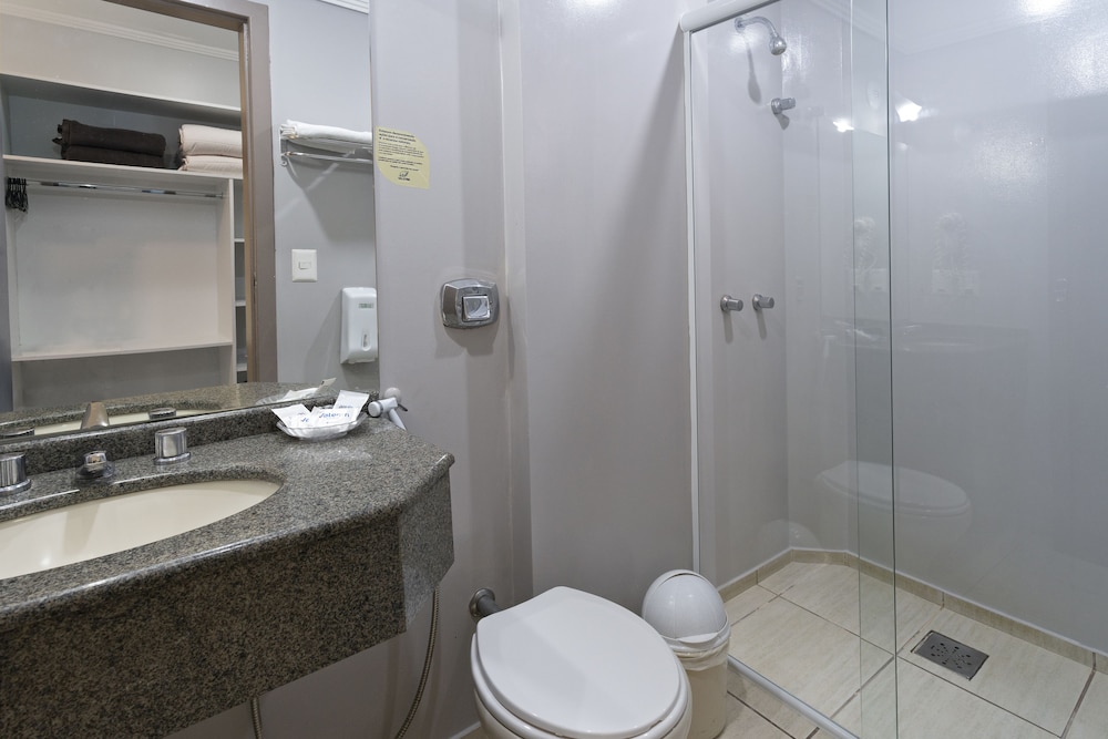 Superior Twin Room, 2 Twin Beds - Photo 6