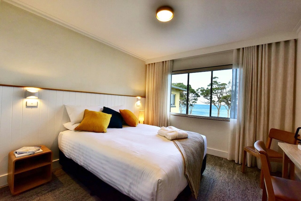 Ocean View Deluxe King Room