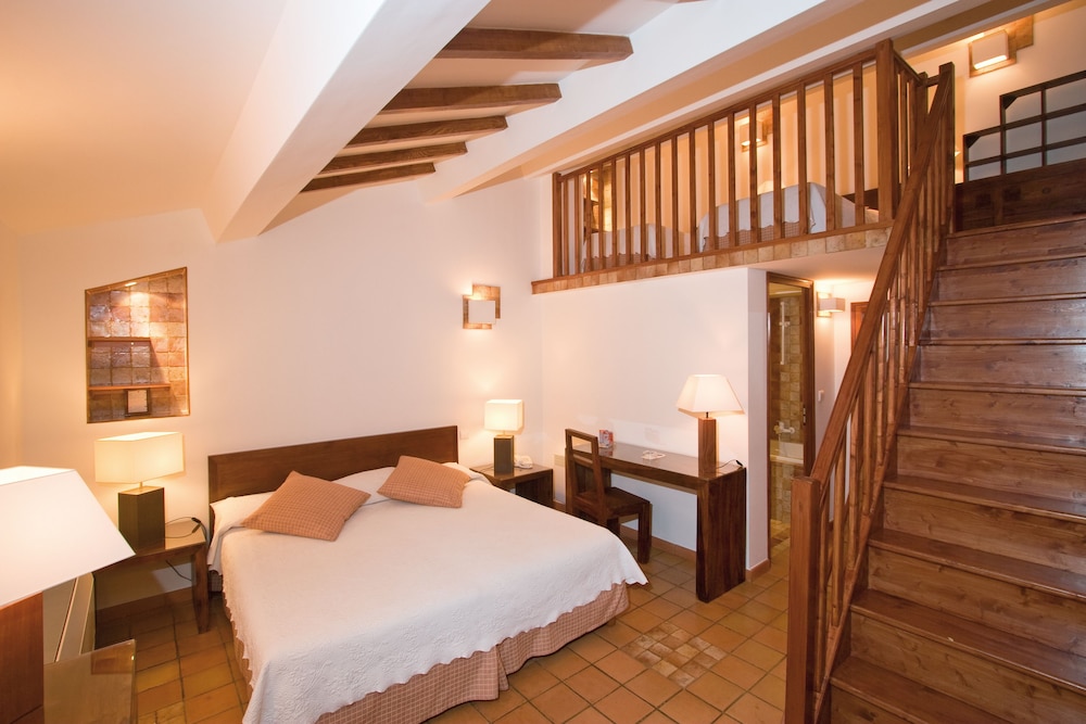 Standard Quadruple Room photo 3