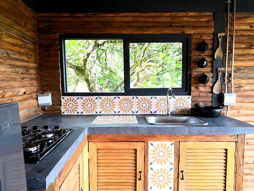 Panoramic Cabin photo 3