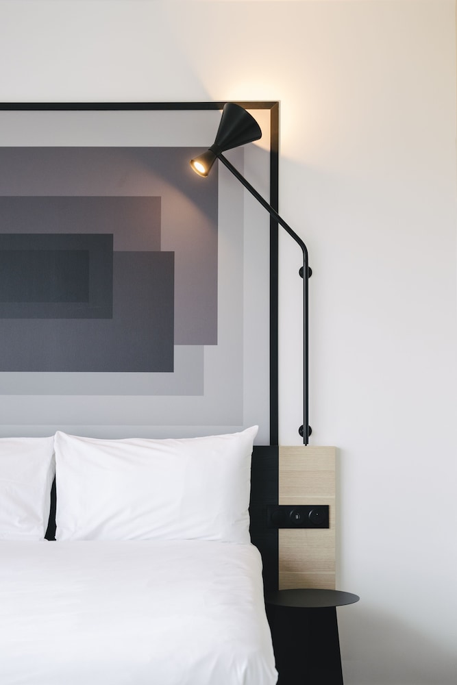 Standard Room, 1 Double Bed - Photo 17