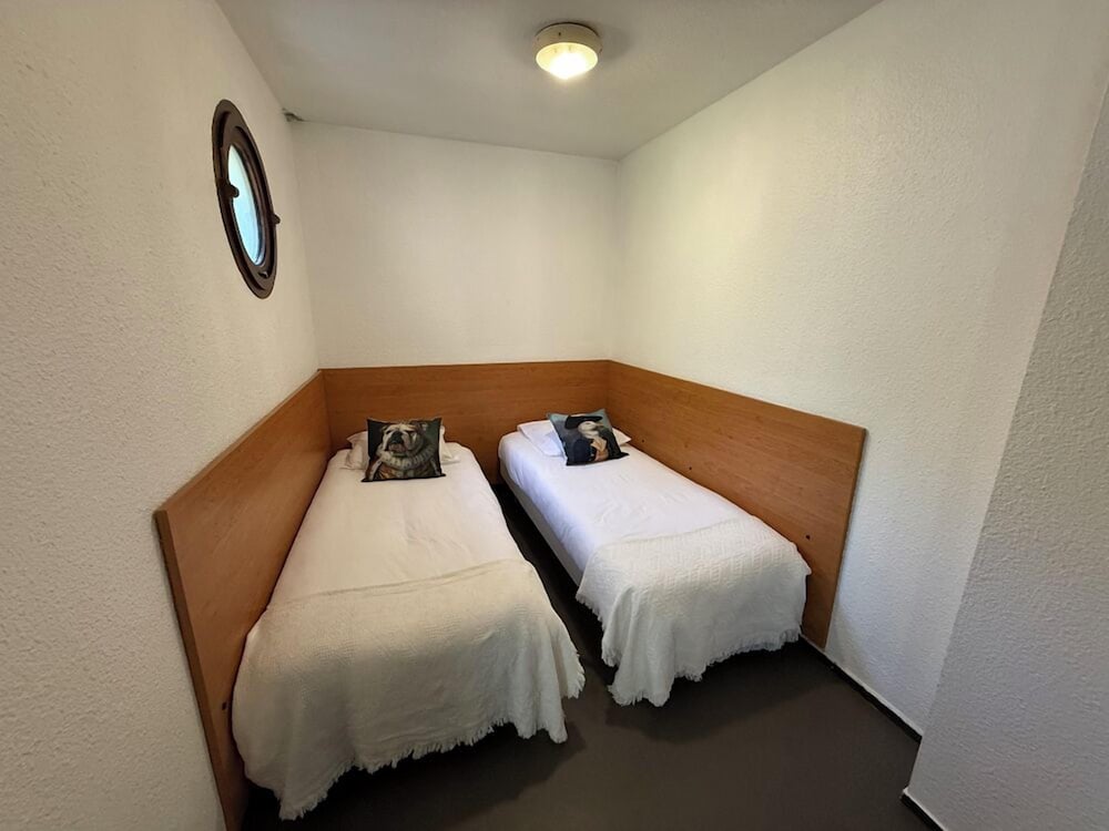 Comfort Twin Room - Photo 8