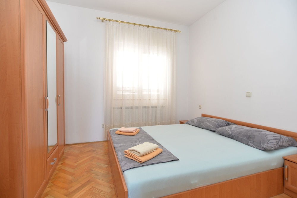 Apartment, Balcony