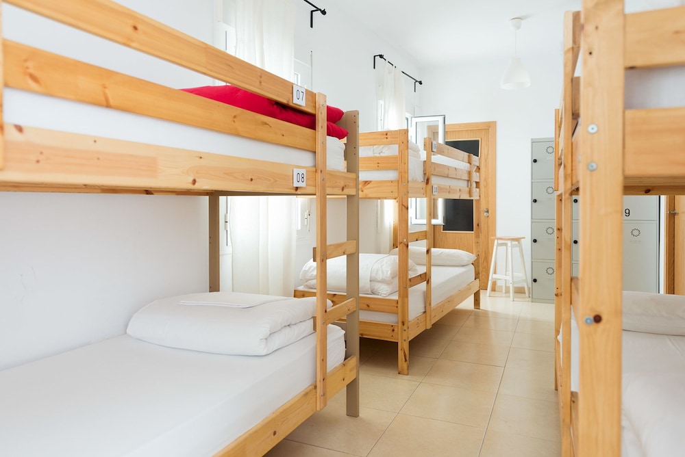 Shared Dormitory, Mixed Dorm, Shared Bathroom (1 bed in 10 Bed Dorm)