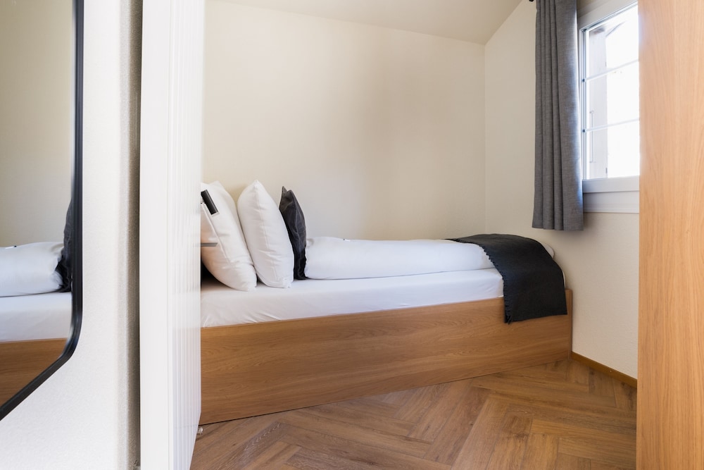 Central Serviced Apartment 2 (Engelbergerstrasse 53, Engelberg, 6390 Ch, 700m Away From Hotel) photo 2