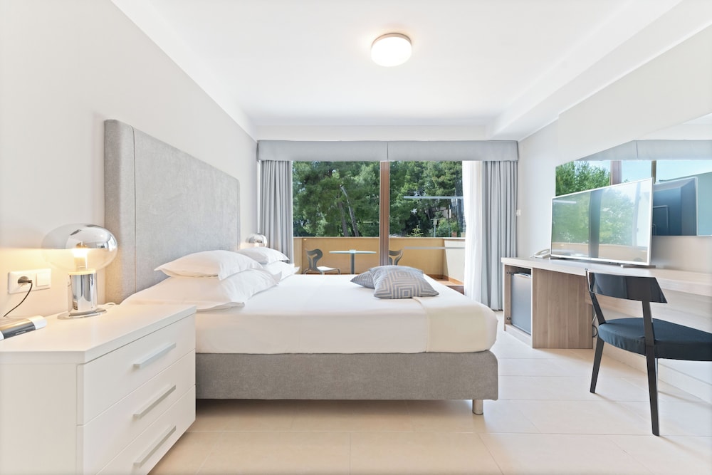 Double Room with Balcony photo 1