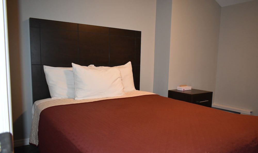 Family Suite, 2 Queen Beds photo 1