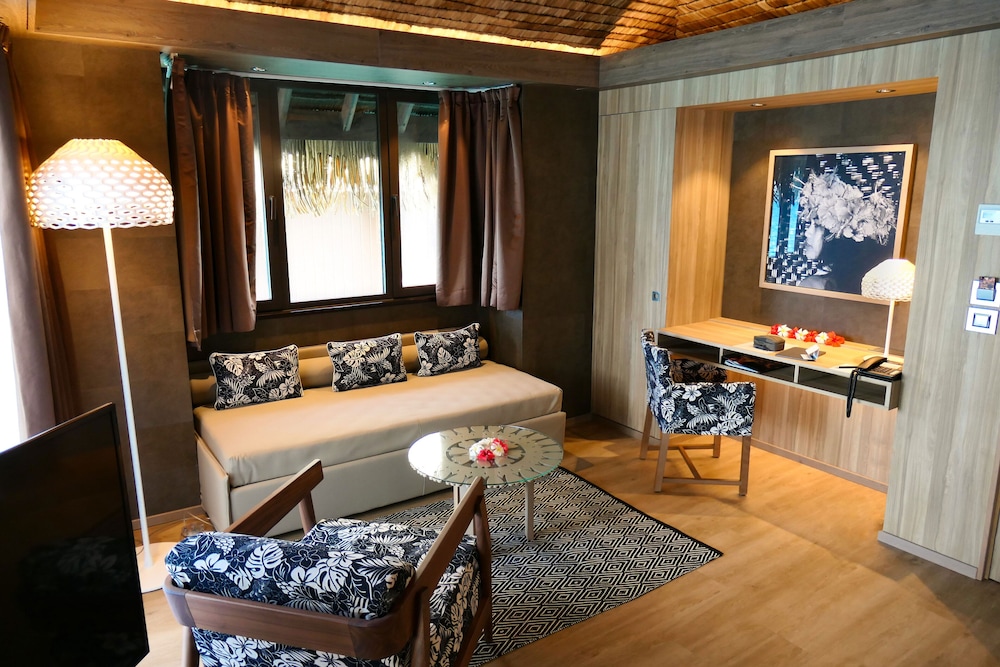 Bungalow, 1 King Bed, Ocean View, Overwater