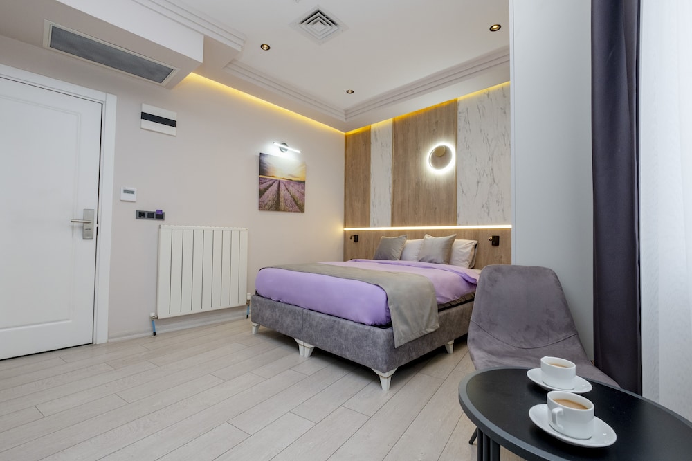 Deluxe Double Room - Photo 7