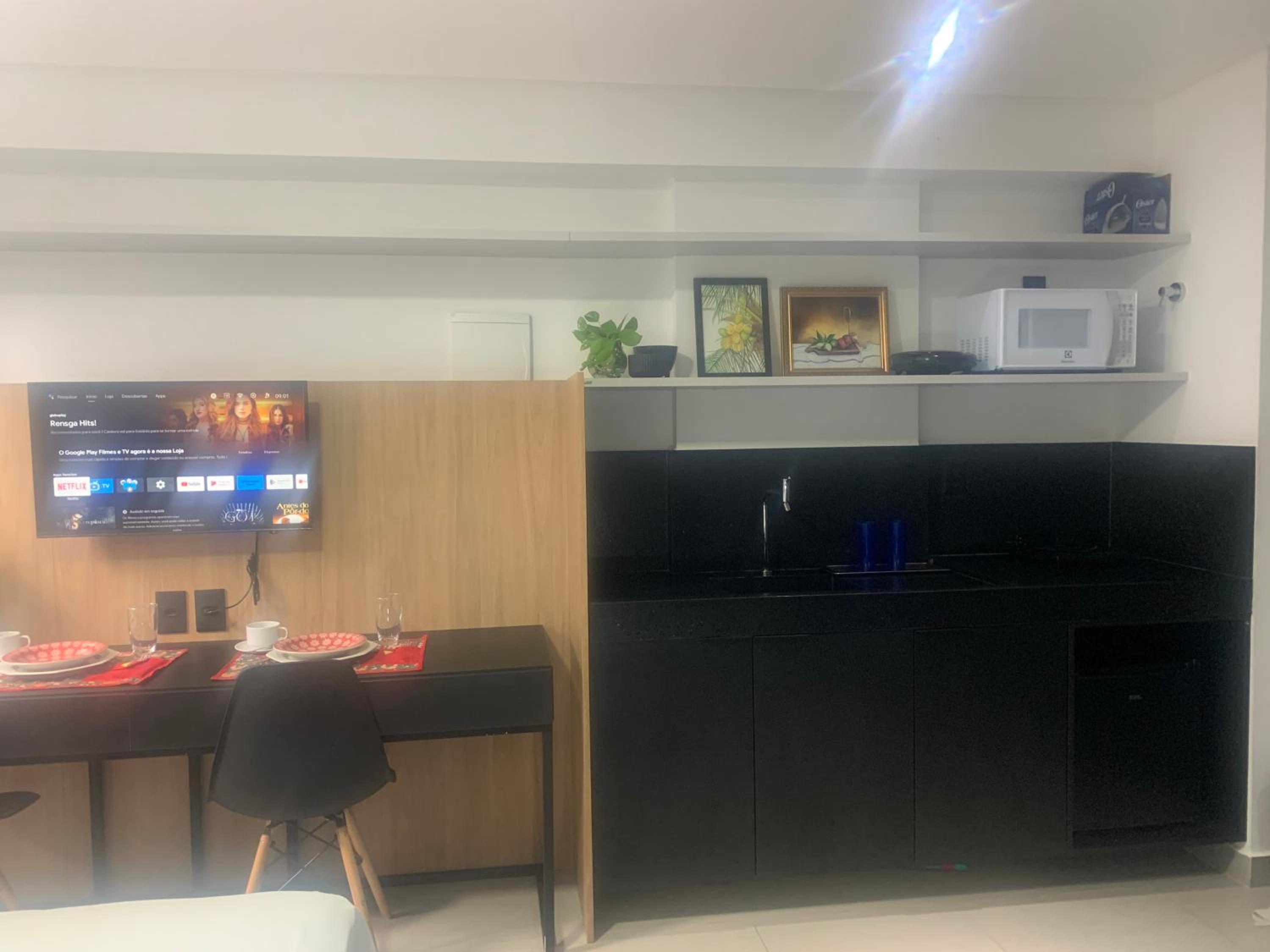 Deluxe Apartment photo 2