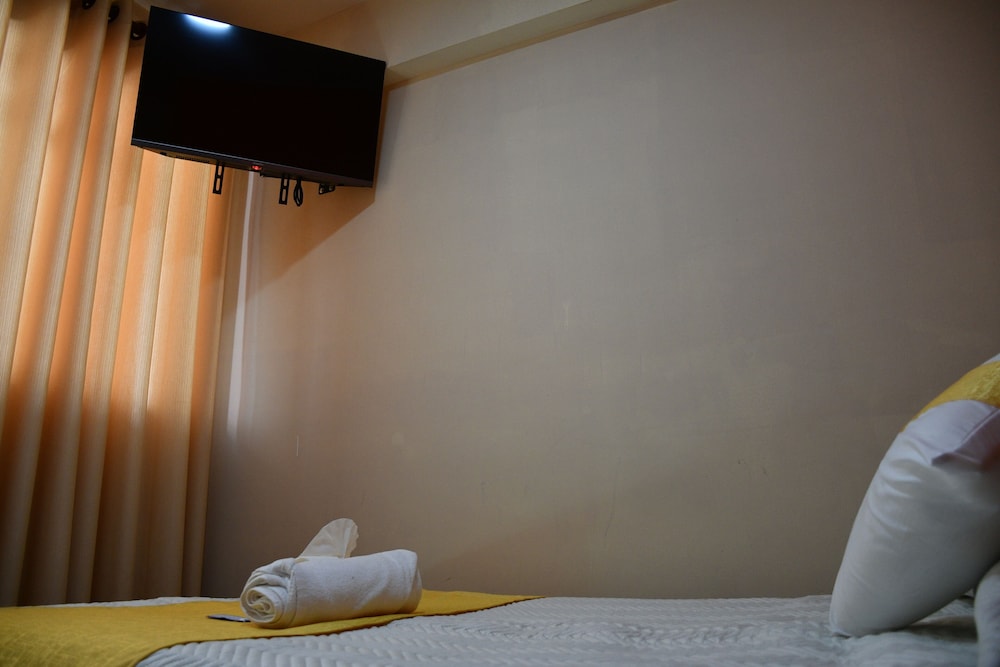 Economy Single Room, Shared Bathroom