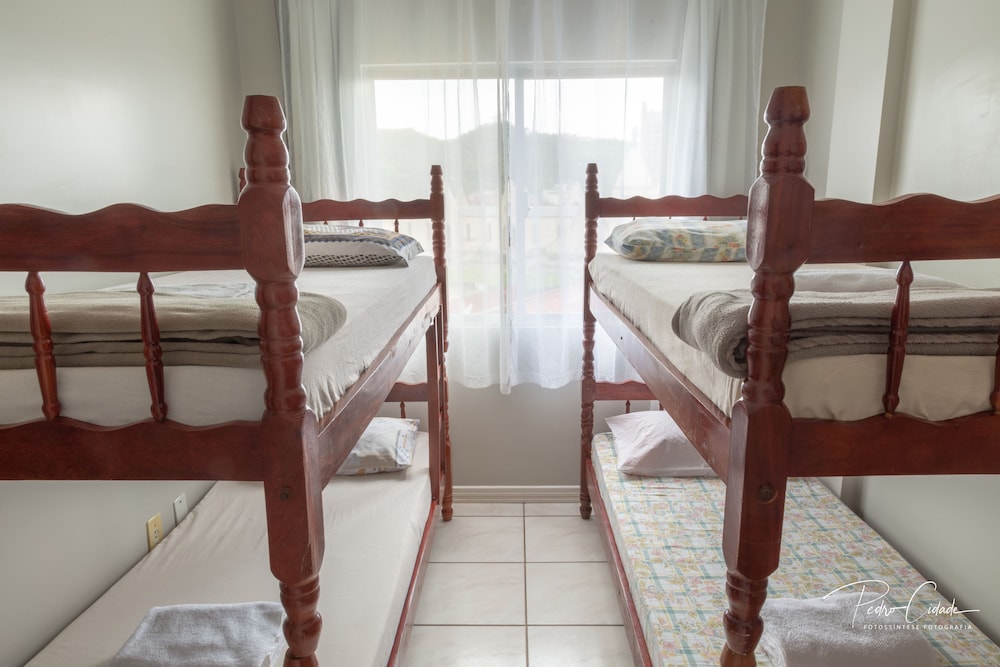 Family Apartment, Multiple Beds, Non Smoking, City View photo 3