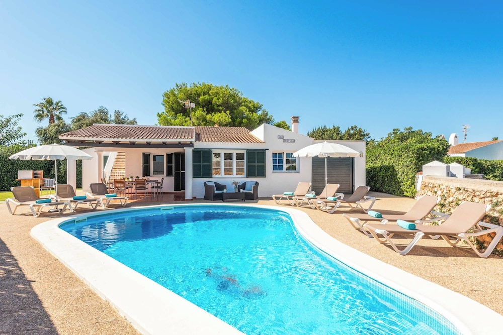 Villa (4 Habitaciones)