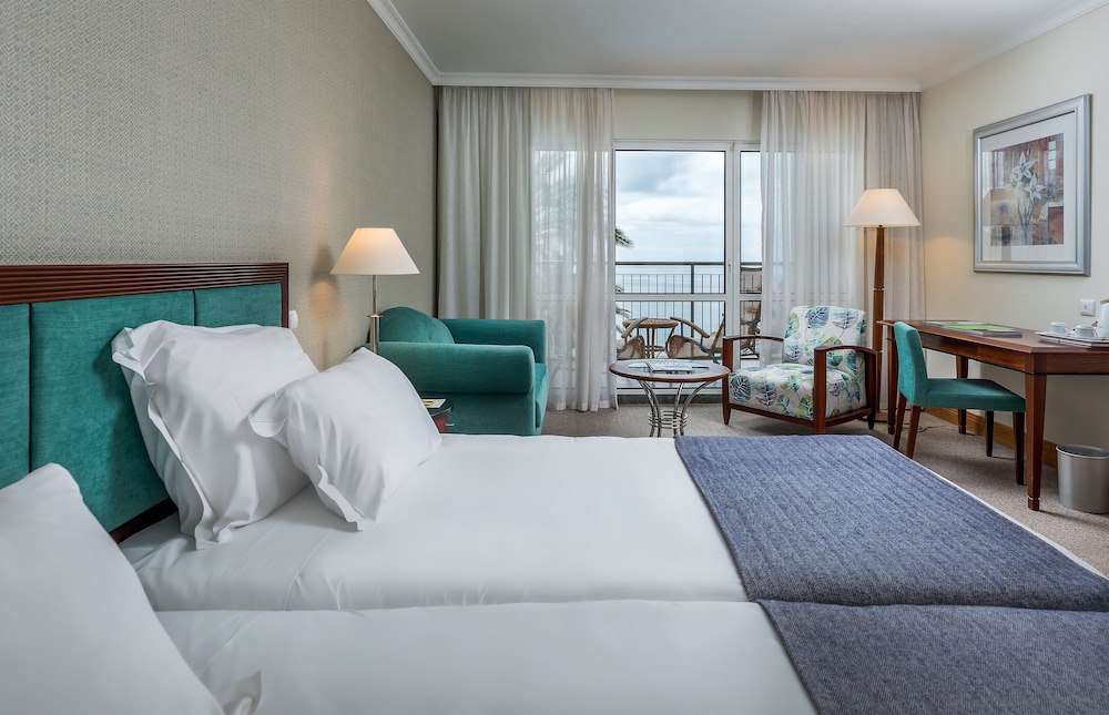 Superior Room, Sea View - Photo 3