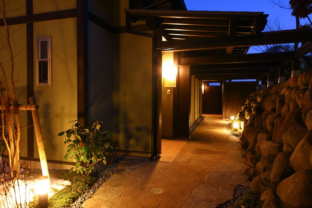 Standard Room w/Terrace & OpenAir Bath&Tatami Area - B - Hanayoshi Area  (Allergy/Vegan option N/A) photo 3
