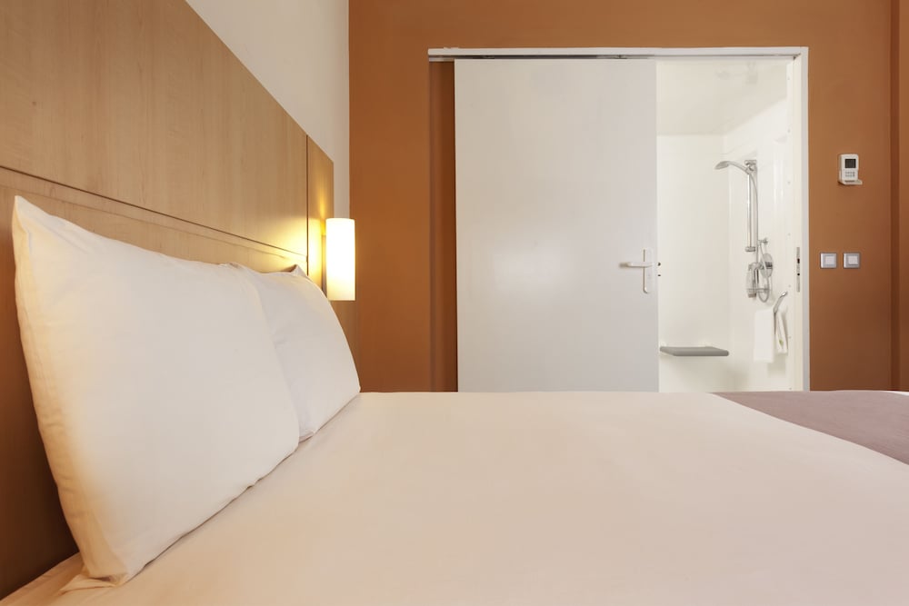 Standard Double Room, 1 Double Bed - Photo 9