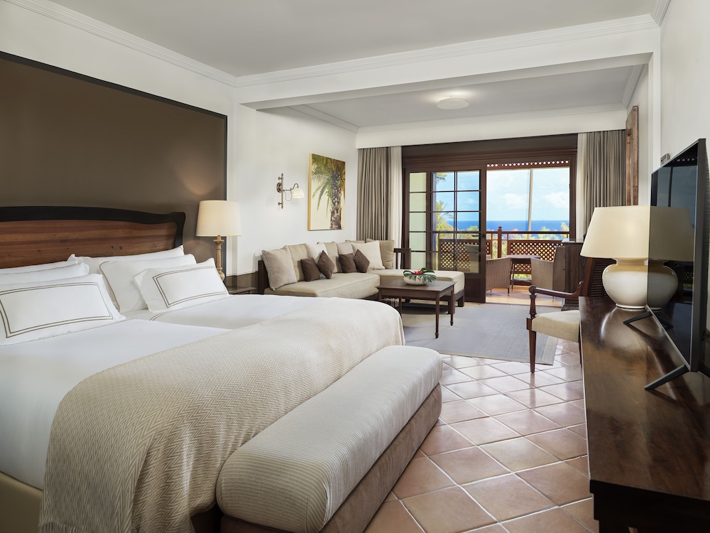 Junior Suite, Golf View (Singular, 3AD)