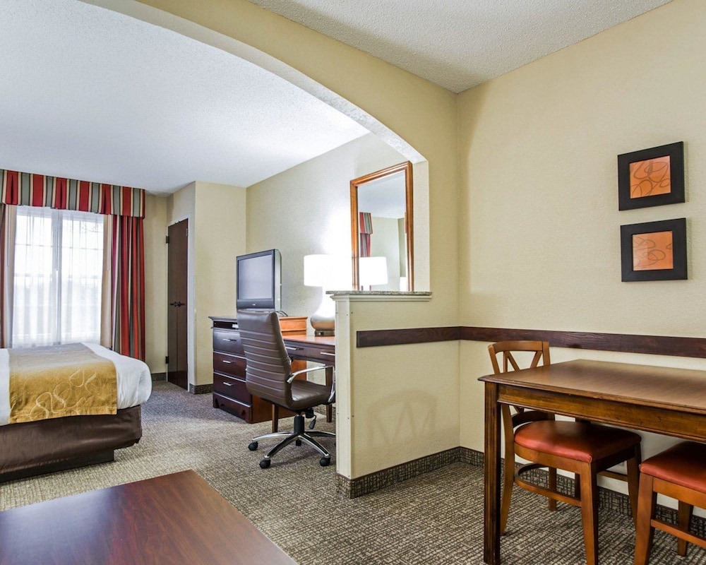 Suite, Non Smoking - Photo 7