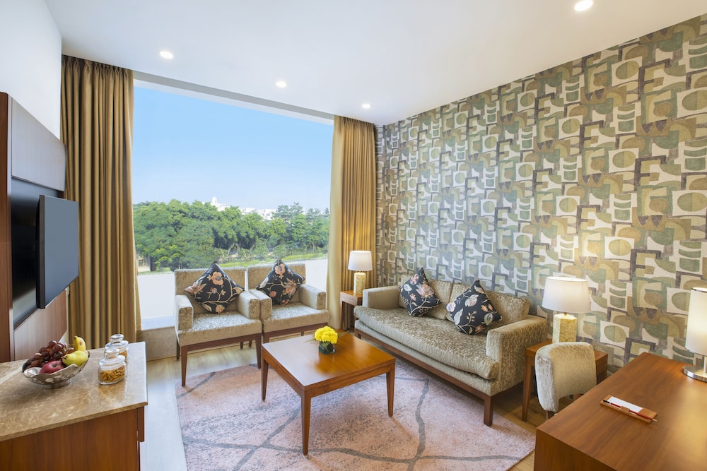 Deluxe Suite - Photo 4