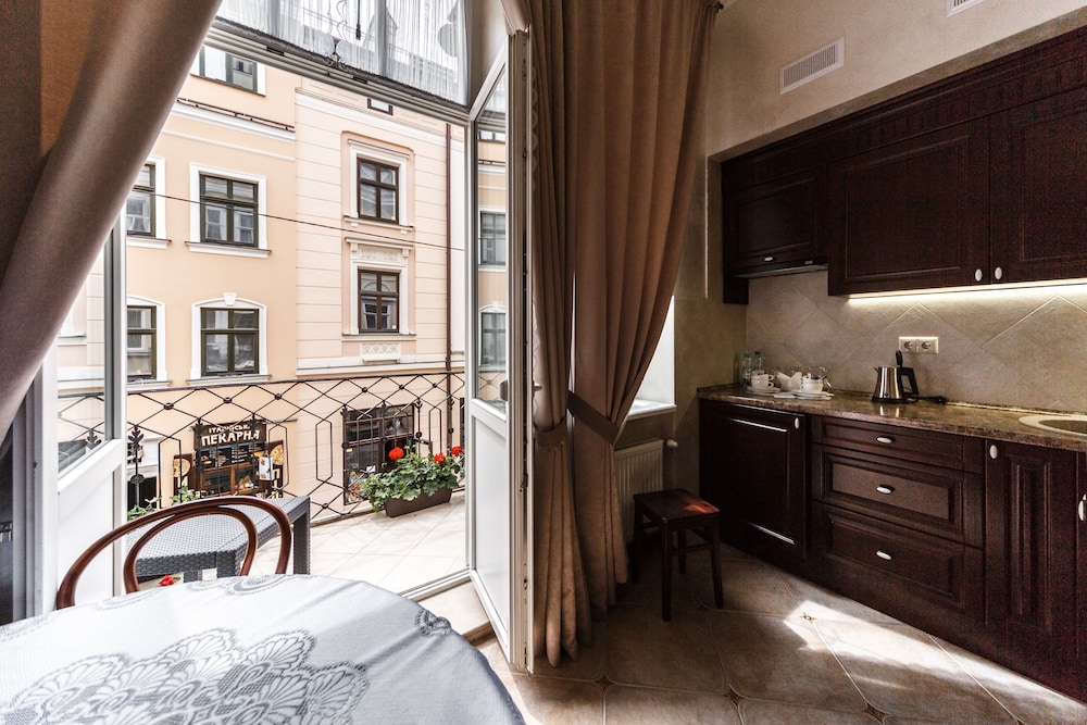 Apartment, 1 Bedroom, Balcony, City View photo 2