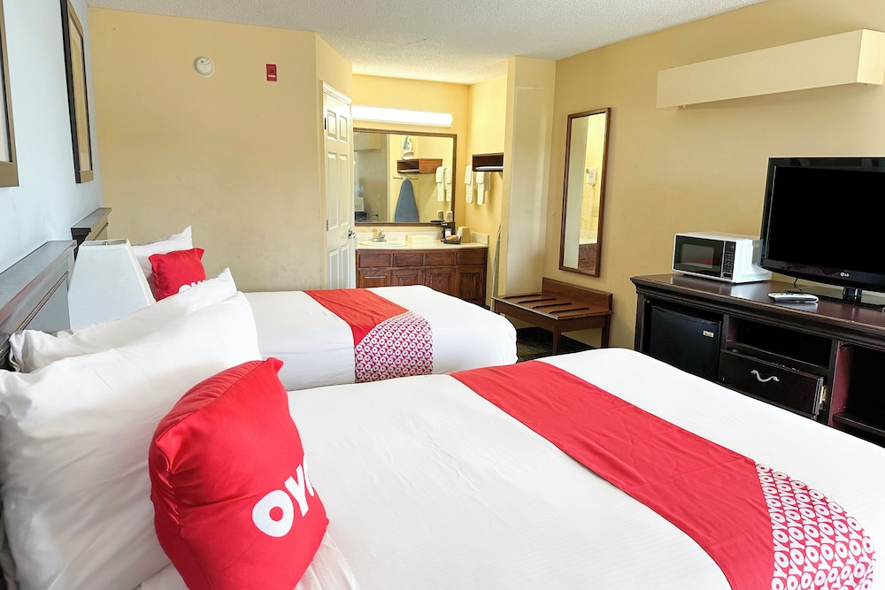 Room (2 Full Bed Smoking) - Photo 10