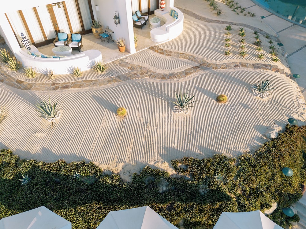 Gardenview King Junior Suite