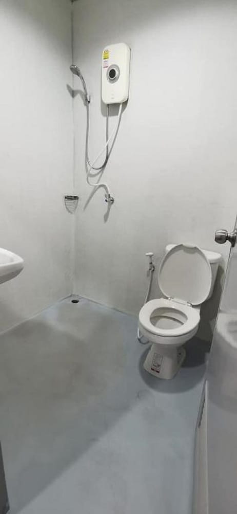 Basic Double Room, City View photo 3