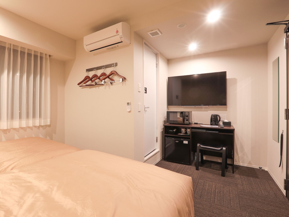 Twin Room, Non Smoking - Photo 2