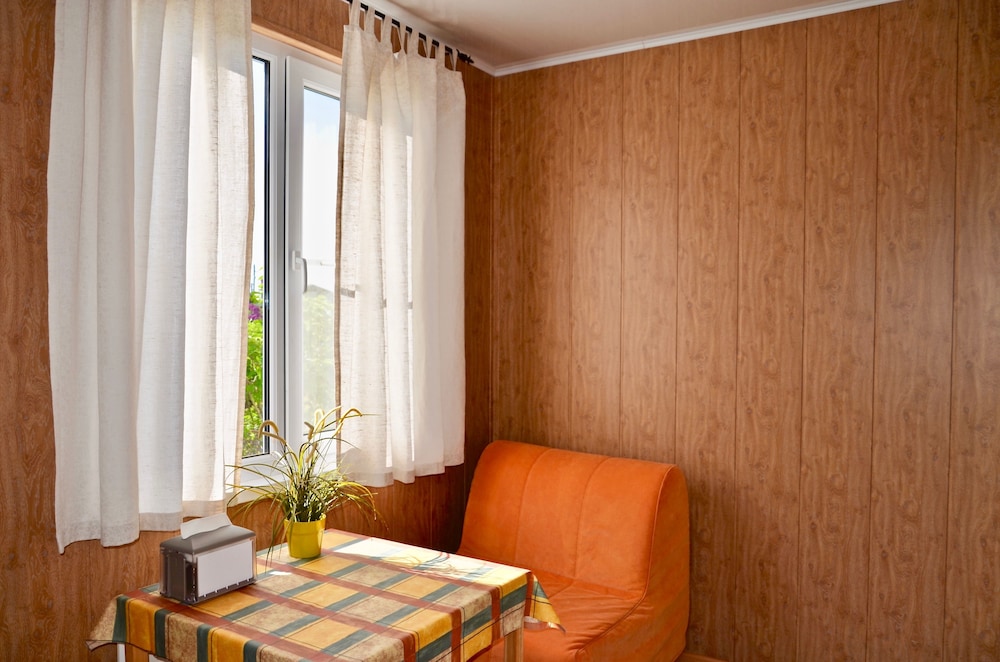 Basic Double Or Twin Room photo 3