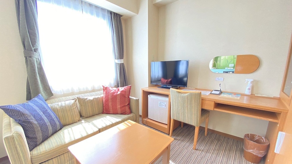Superior Twin Room, Non Smoking photo 3