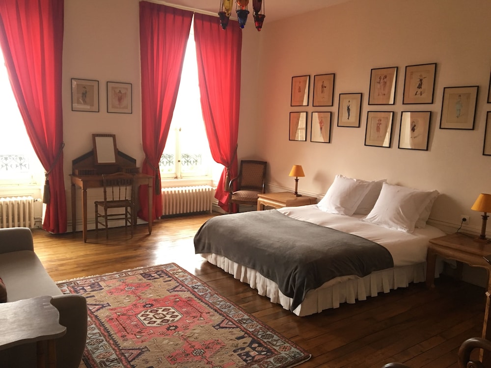 Deluxe Room, 1 Bedroom, Non Smoking, Garden View photo 1
