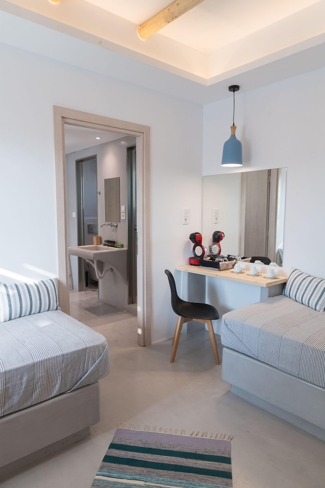 Standard Suite