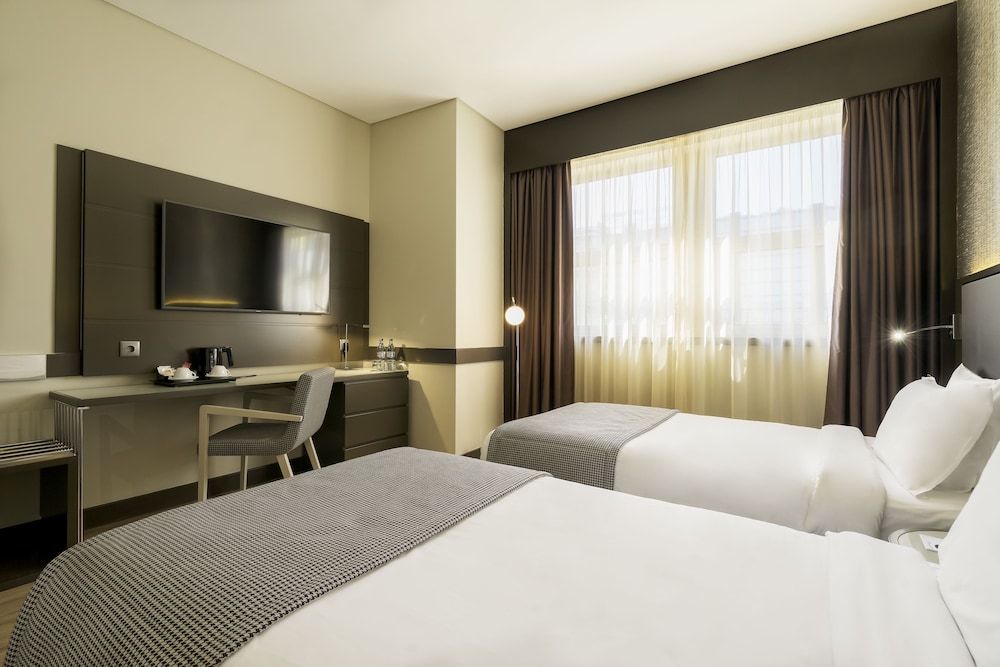 Premium Twin Room