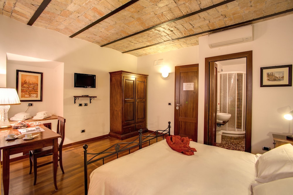 Superior Room, City View