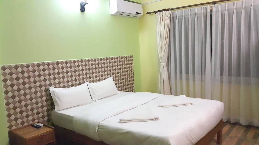 Deluxe Double Room, Private Bathroom