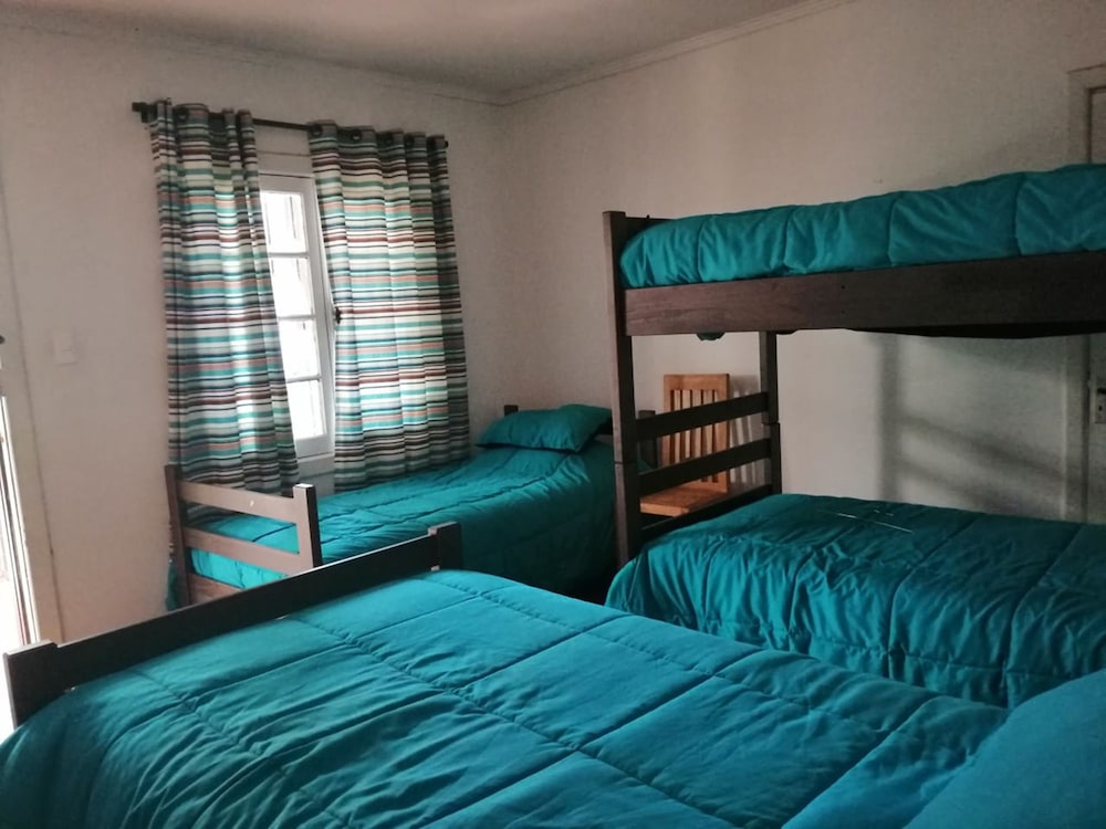 Standard Quadruple Room, Multiple Beds photo 2