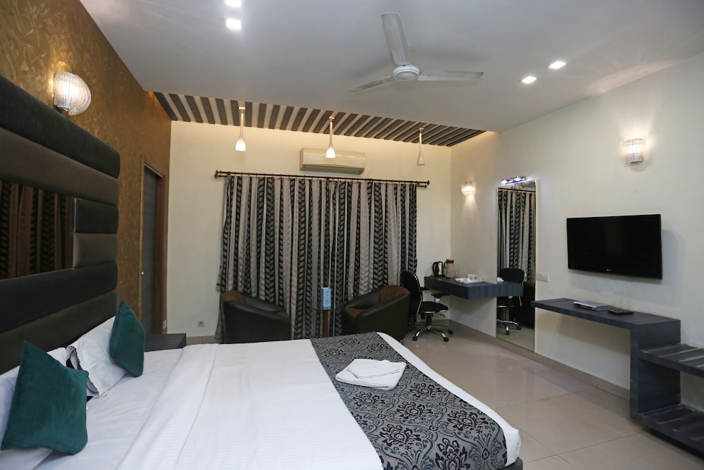 Executive Room, 1 Double Bed - Photo 20