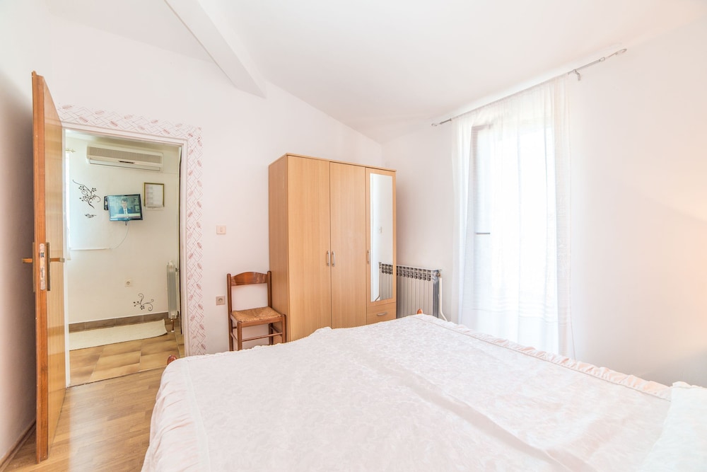 Apartment, Ground Floor (A1) photo 1