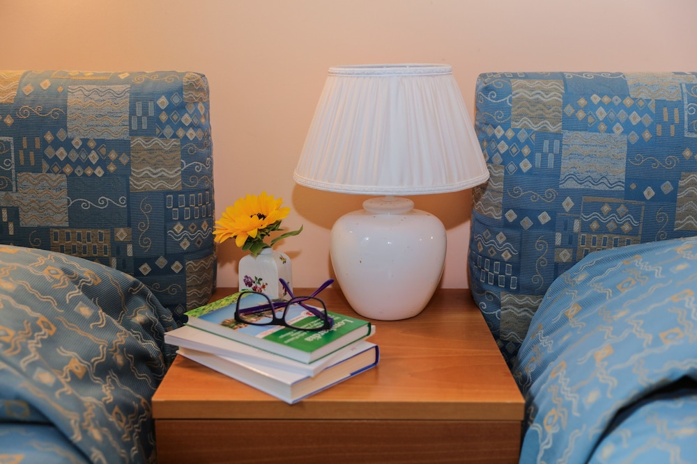 Standard Twin Room photo 2