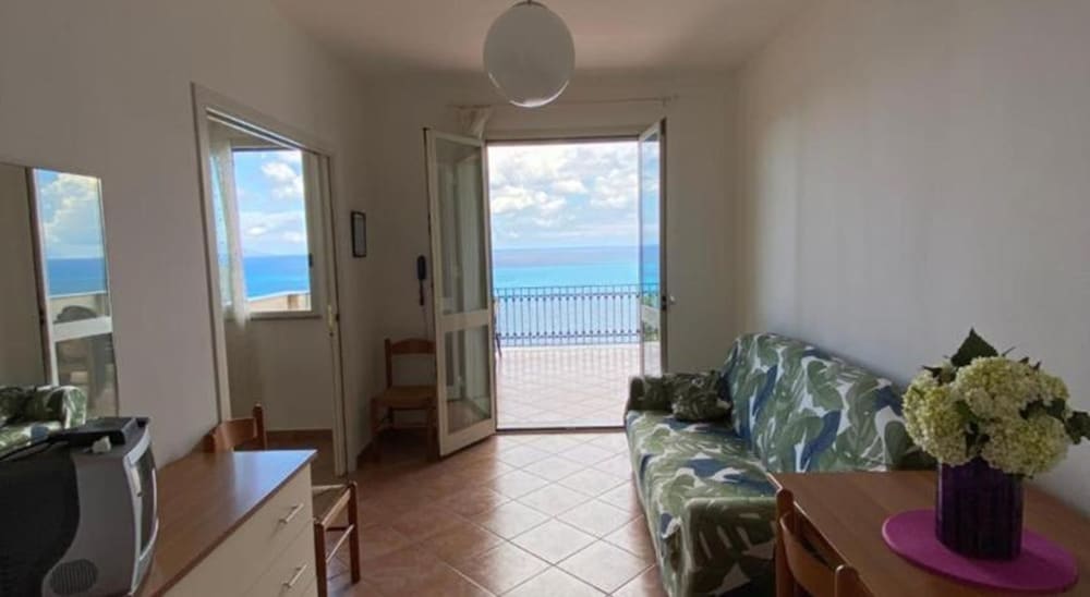 Apartment, 2 Bedrooms, Sea View