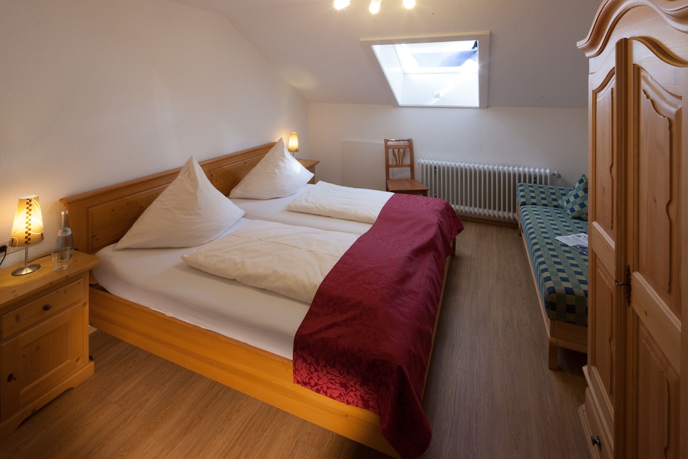Apartment 32 photo 2